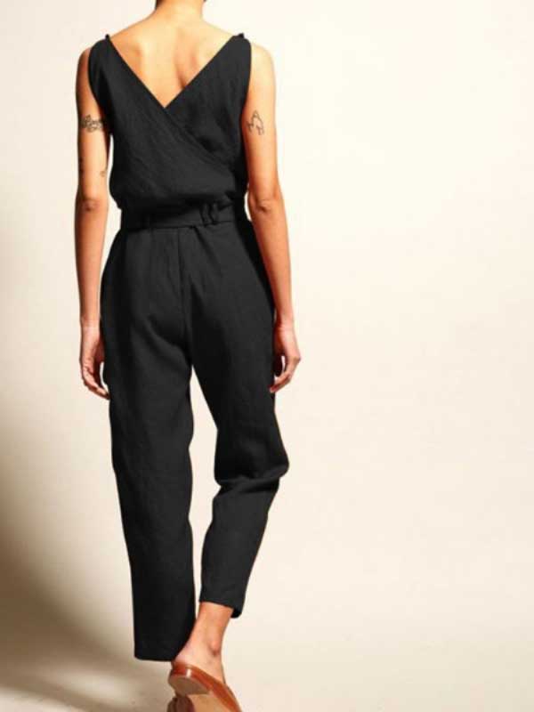 V-neck sleeveless jumpsuit