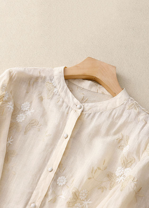 Yvonne™ | Embroidered Blouse