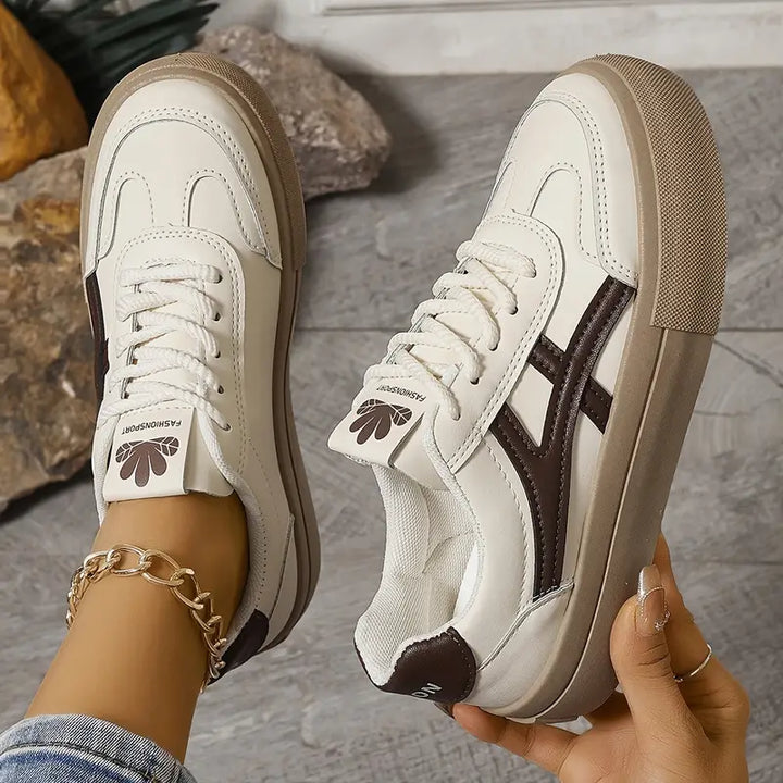 Zuleika - Orthopedic City Sneakers