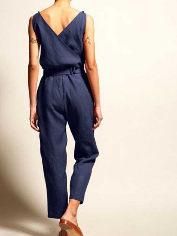 V-neck sleeveless jumpsuit